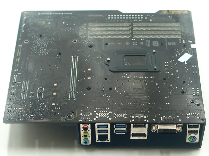 Asus TUF B365M-PLUS Oyun Anakartı LGA1151 DDR4 HDMI WiFi M.2 M-ATX